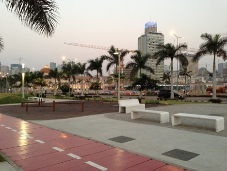 Baia de Luanda